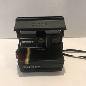 Polaroid OneStep 600 Instant Camera